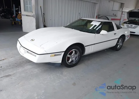 1984 Chevrolet Corvette z USA, uszkodzony, nr VIN 1G1AY0781E5139727